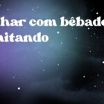 Sonhar com bêbado vomitando