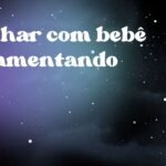 Sonhar com bebê amamentando
