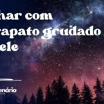 Sonhar com carrapato grudado na pele