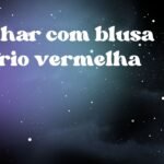 Sonhar com blusa de frio vermelha