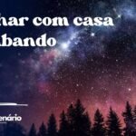 Sonhar com casa desabando