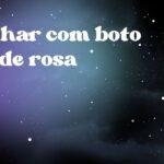 Sonhar com boto cor de rosa