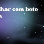 Sonhar com boto rosa