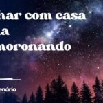 Sonhar com casa velha desmoronando