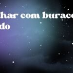 Sonhar com buraco fundo