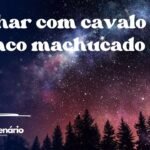 Sonhar com cavalo branco machucado