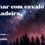 Sonhar com cavalo de madeira