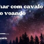 Sonhar com cavalo preto voando
