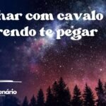 Sonhar com cavalo querendo te pegar