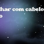 Sonhar com cabelo loiro