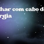 Sonhar com cabo de energia
