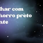 Sonhar com cachorro preto doente
