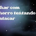 Sonhar com cachorro tentando me atacar