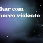 Sonhar com cachorro violento