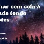 Sonhar com cobra grande tendo filhotes
