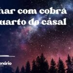 Sonhar com cobra no quarto do casal