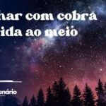 Sonhar com cobra partida ao meio