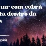 Sonhar com cobra morta dentro da água