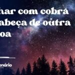 Sonhar com cobra na cabeça de outra pessoa