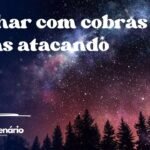 Sonhar com cobras vivas atacando