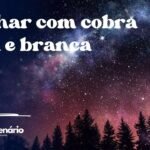 Sonhar com cobra rosa e branca
