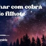 Sonhar com cobra tendo filhote