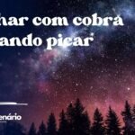 Sonhar com cobra tentando picar