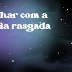 Sonhar com a bíblia rasgada