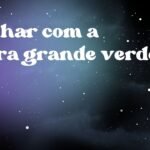 Sonhar com a cobra grande verde