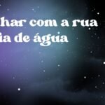 Sonhar com a rua cheia de água
