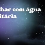 Sonhar com água sanitária