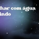 Sonhar com água subindo