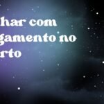 Sonhar com alagamento no quarto