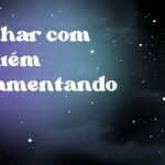 Sonhar com alguém amamentando