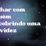 Sonhar com alguém descobrindo uma gravidez