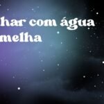 Sonhar com água vermelha