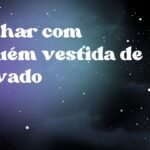 Sonhar com alguém vestida de noivado