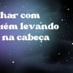Sonhar com alguém levando tiro na cabeça