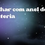 Sonhar com anel de bijuteria
