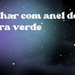 Sonhar com anel de pedra verde