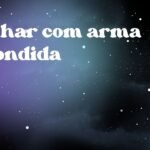Sonhar com arma escondida