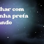 Sonhar com aranha preta picando