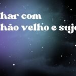 Sonhar com colchão velho e sujo