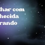 Sonhar com conhecida chorando