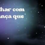 Sonhar com criança que