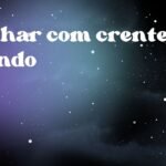 Sonhar com crente orando
