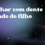 Sonhar com dente caindo do filho