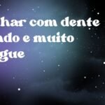 Sonhar com dente caindo e muito sangue