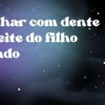 Sonhar com dente de leite do filho caindo
