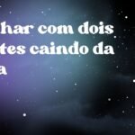 Sonhar com dois dentes caindo da boca